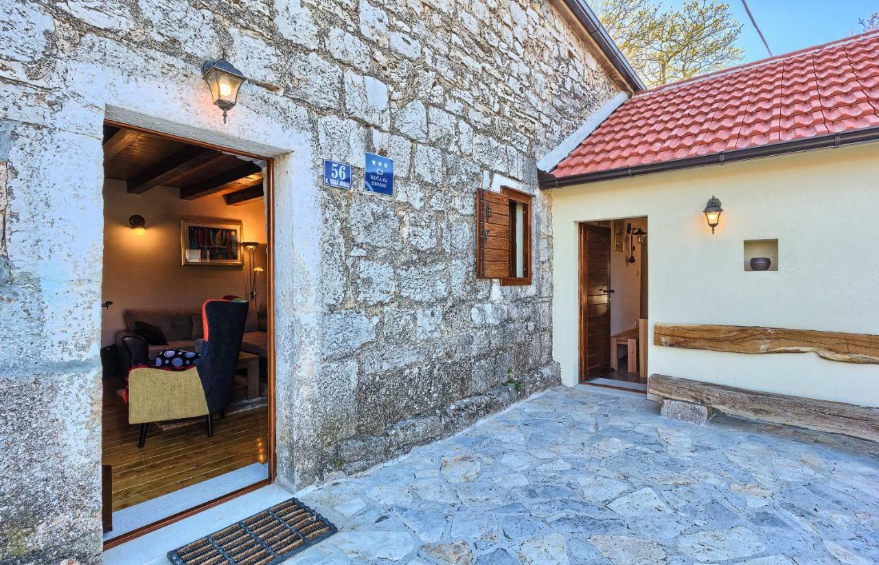 Pensjonat Dalmatia Stone House - Heated Pool Biorine Zewnętrze zdjęcie
