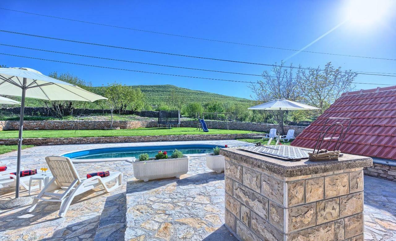 Pensjonat Dalmatia Stone House - Heated Pool Biorine Zewnętrze zdjęcie