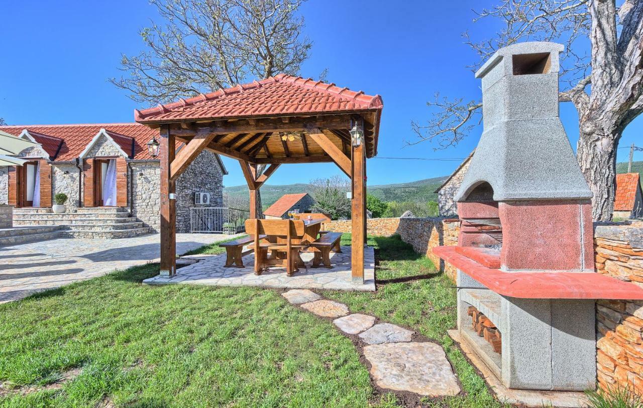 Pensjonat Dalmatia Stone House - Heated Pool Biorine Zewnętrze zdjęcie