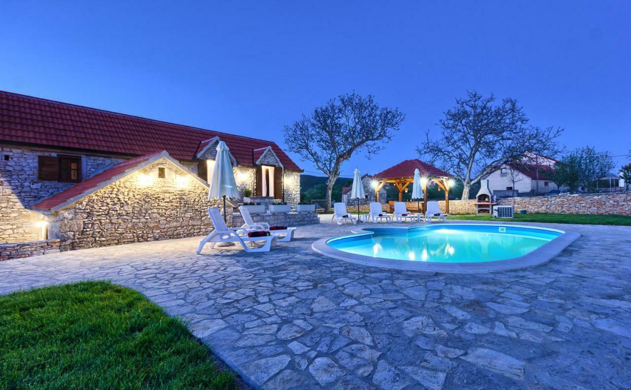 Pensjonat Dalmatia Stone House - Heated Pool Biorine Zewnętrze zdjęcie
